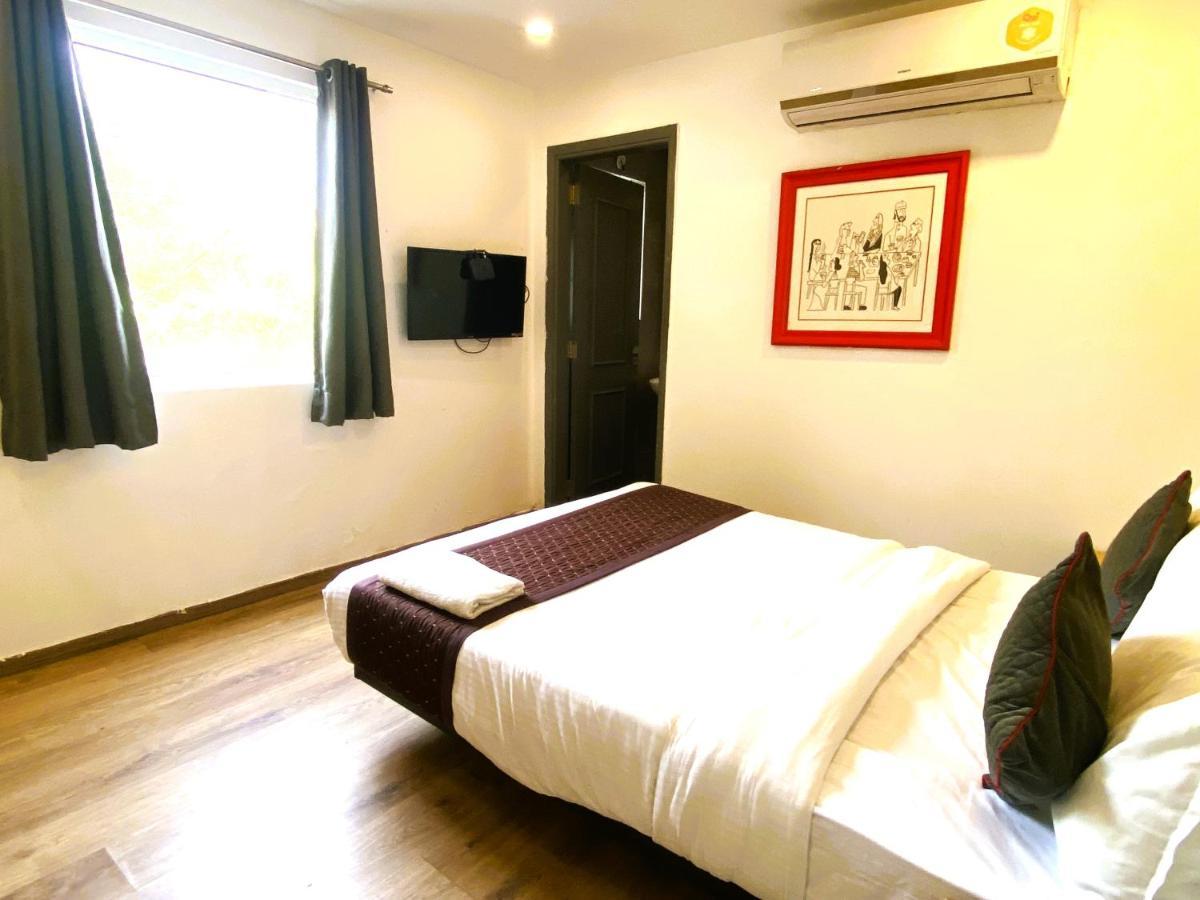 Qotel Hotel Ip Residency East Delhi Preet Vihar Nuova Delhi Esterno foto